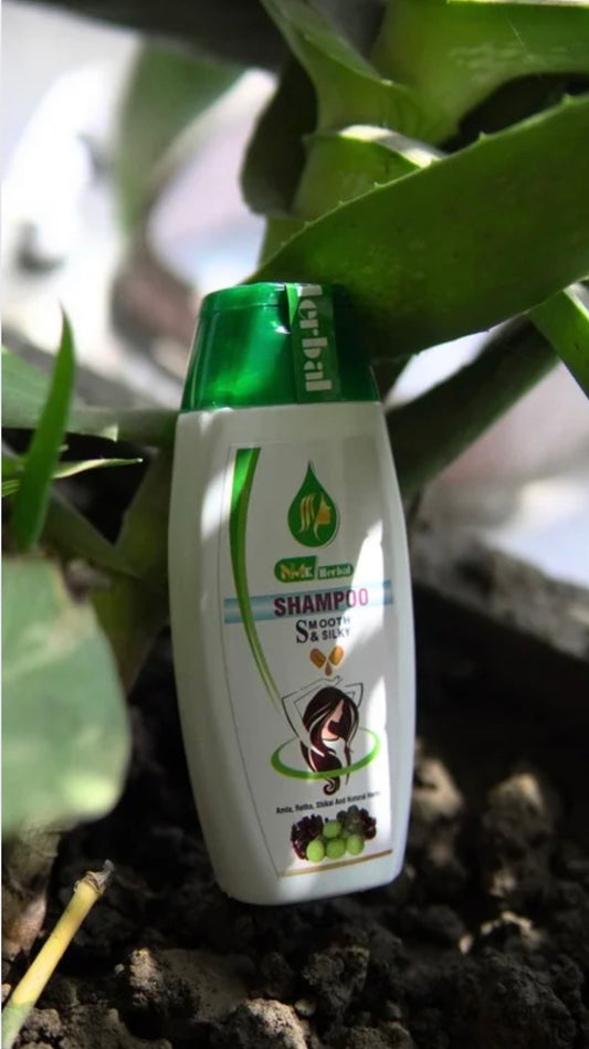 𝐌𝐍𝐊 𝐇𝐞𝐫𝐛𝐚𝐥 𝐒𝐡𝐚𝐦𝐩𝐨𝐨 chemical free